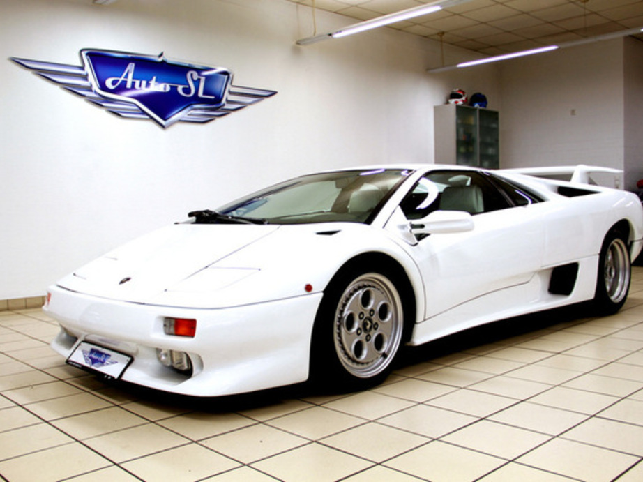 ECR Lamborghini Diablo VT Details