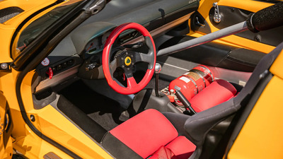 Black Cloth / Red LeatherInterior image