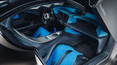 Blue AlcantaraInterior image