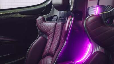 Aubergine Leather / Cream LeatherInterior image