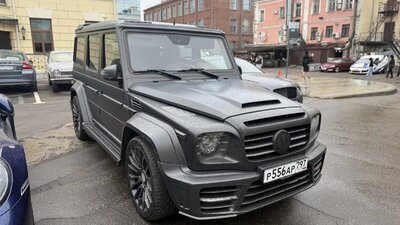 Exposed Carbon FibreColor image