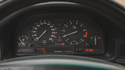 Grey ClothInterior image