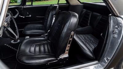 Black Connolly LeatherInterior image