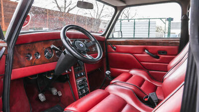 Red LeatherInterior image
