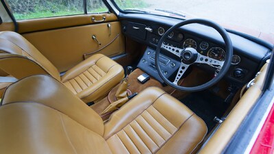 Tan LeatherInterior image