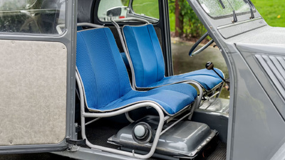 Blue LeatherInterior image