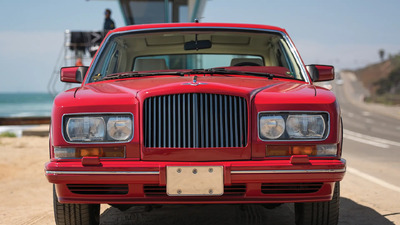 Tudor RedColor image