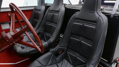 Black LeatherInterior image