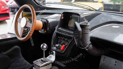 Black LeatherInterior image