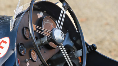 Blue LeatherInterior image