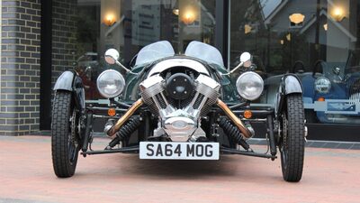 Jaguar Brooklands GreenColor image