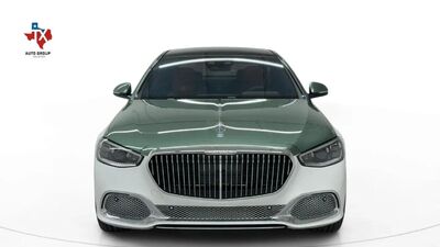 Ireland Green Middle MetallicColor image