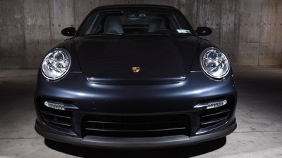 Atlas Grey MetallicColor image