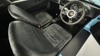Black VinylInterior image