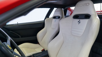 Bianco LeatherInterior image