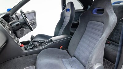 Grey / Black ClothInterior image