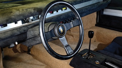 Black / Grey ClothInterior image