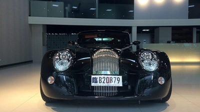 K-2 Black MetallicColor image