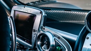 Black Alcantara / Leather - White StitchingInterior image