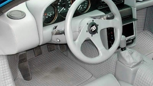 Grey LeatherInterior image