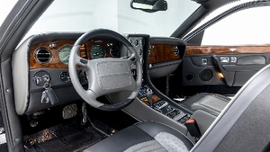 Black / Grey Alcantara - Grey StitchingInterior image