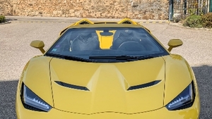 Giallo OrionColor image