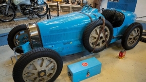 Bugatti BlueColor image
