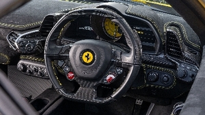 Nero Leather / Alcantara - Giallo StitchingInterior image