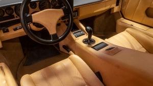 Champagne LeatherInterior image