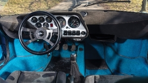 Nero AlcantaraInterior image