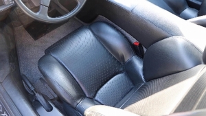 Black / Smoke Grey LeatherInterior image