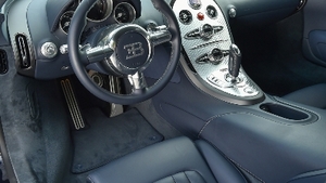 Dark Blue LeatherInterior image