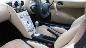 Oatmeal LeatherInterior image
