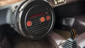 Brown LeatherInterior image