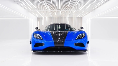 Monterey Blue / Clear Exposed Carbon FiberColor image