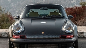 Exposed Carbon FiberColor image