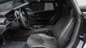 Nero Ade Alcantara / Leather - Rosso StitchingInterior image