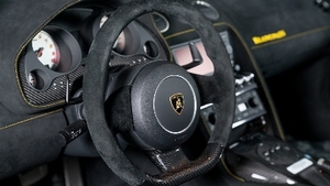 Nero Perseus Alcantara - Giallo StitchingInterior image