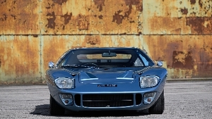 Opalescent Silver BlueColor image