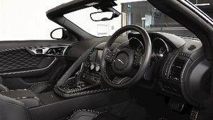 Black Leather - White StitchingInterior image