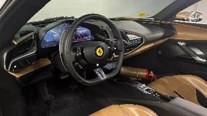 Nero / Ghianda LeatherInterior image