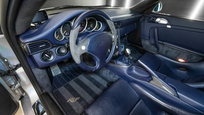 Blue LeatherInterior image