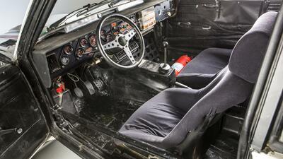 Nero ClothInterior image