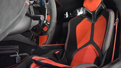 Nero Cosmus Alcantara / Rosso Alala Leather - Rosso Alala Piping / StitchingInterior image