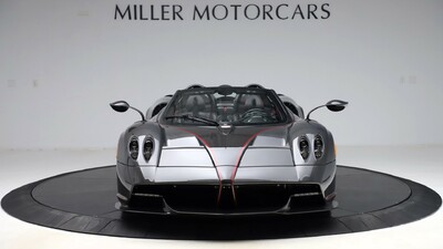 Bianco Gonzaga / Crystal Clear Carbon Fiber - Rosso DubaiColor image