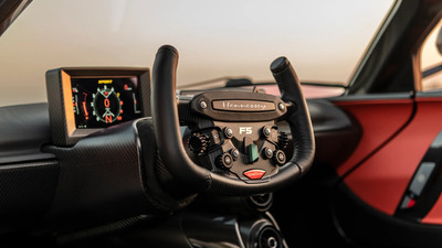 Black / Citrus Orange LeatherInterior image