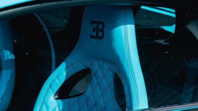 Anthracite / Titanic Blue LeatherInterior image