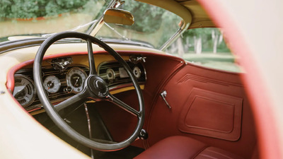 Red LeatherInterior image