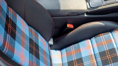 Black Leather / Alcantara / Plaid Cloth Inserts - Carmine Red StitchingInterior image