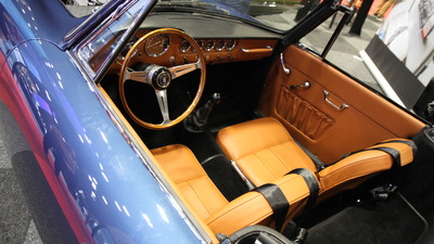 Brown LeatherInterior image